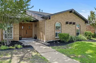 1912 Primrose Ln, Carrollton, TX 75007 - Photo 4