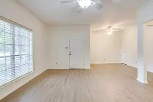 4403 S Bellaire Dr, Fort Worth, TX 76109 - Photo 8