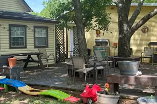 102 E 14th St, Joshua, TX 76058 - Photo 20