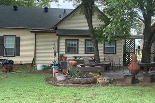 102 E 14th St, Joshua, TX 76058 - Photo 18