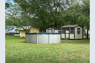 102 E 14th Street, Joshua, TX 76058 - Photo 20