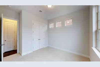5908 Layena Drive, McKinney, TX 75070 - Photo 2