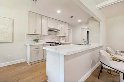 2221 Scarlet Lane, Grand Prairie, TX 75050 - Photo 8