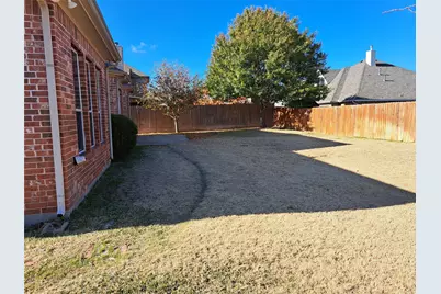 221 Westminister Avenue, Murphy, TX 75094 - Photo 16