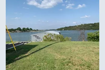 1011 Pawnee Trail, Granbury, TX 76048 - Photo 28