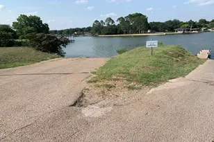 1011 Pawnee Trail, Granbury, TX 76048 - Photo 26