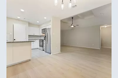 2313 Harvest Glen Court, Fort Worth, TX 76108 - Photo 6