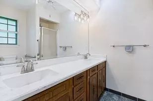 1620 Post Oak Dr, Bedford, TX 76021 - Photo 16