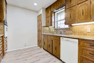 1620 Post Oak Dr, Bedford, TX 76021 - Photo 12