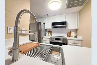 449 Harris Street #101H, Coppell, TX 75019 - Photo 14