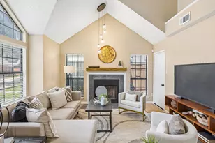 449 Harris St, Coppell, TX 75019 - Photo 2