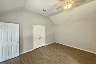 4735 Hollow Tree Dr, Arlington, TX 76018 - Photo 14