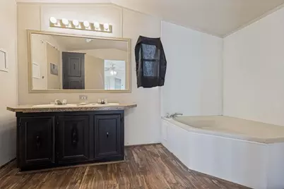 24 Road 5203, Cleveland, TX 77327 - Photo 22