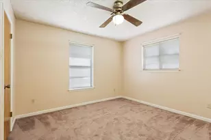 108 Towne W Dr, Lorena, TX 76655 - Photo 14