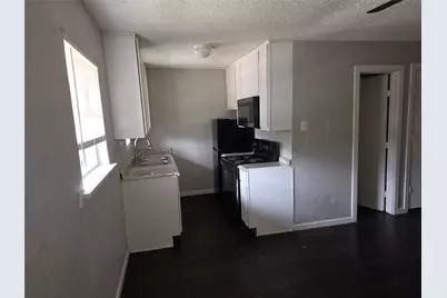 3910 Polly Street #202, Dallas, TX 75210 - Photo 2