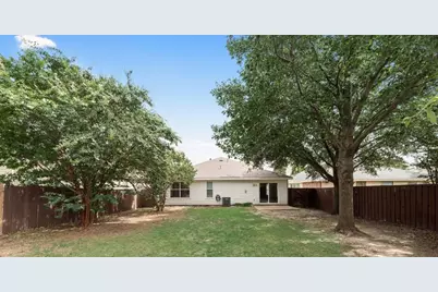 9300 Warren Drive, McKinney, TX 75071 - Photo 16