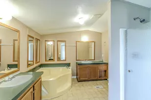 13247 Gholson Rd, Waco, TX 76705 - Photo 6