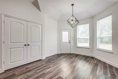 2918 Morgan Drive, Dallas, TX 75241 - Photo 2