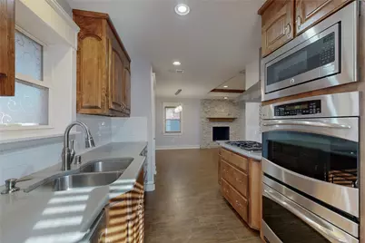 9100 Berkshire Drive, Frisco, TX 75033 - Photo 8