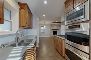 9100 Berkshire Dr, Frisco, TX 75033 - Photo 8