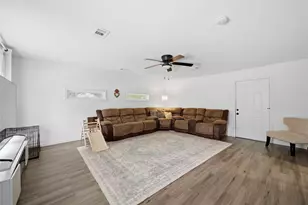 135 Mannington Dr, Dallas, TX 75232 - Photo 10