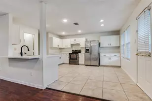 1122 Mazourka Dr, Arlington, TX 76001 - Photo 4