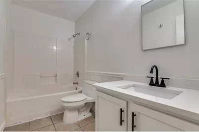 1122 Mazourka Drive, Arlington, TX 76001 - Photo 16
