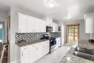 7334 Blue Sage Dr, Dallas, TX 75249 - Photo 4
