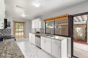 7334 Blue Sage Dr, Dallas, TX 75249 - Photo 6