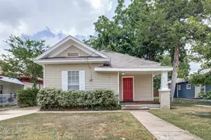 629 Melba St, Dallas, TX 75208 - Photo 2