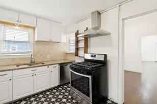 629 Melba St, Dallas, TX 75208 - Photo 14
