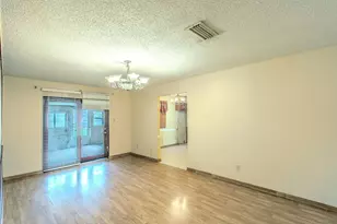3029 Esters Ct, Irving, TX 75062 - Photo 12