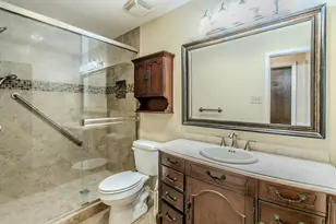 3029 Esters Ct, Irving, TX 75062 - Photo 6