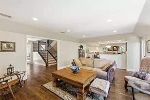 2930 Peninsula Dr, Grapevine, TX 76051 - Photo 6