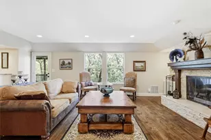2930 Peninsula Dr, Grapevine, TX 76051 - Photo 4