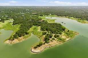 2930 Peninsula Dr, Grapevine, TX 76051 - Photo 40