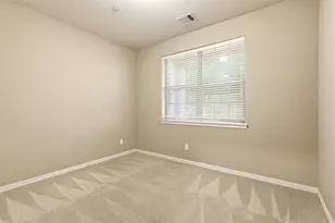 1435 Chase Ln, Irving, TX 75063 - Photo 20