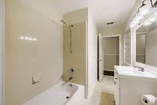 7053 Brooks Ave, Richland Hills, TX 76118 - Photo 32