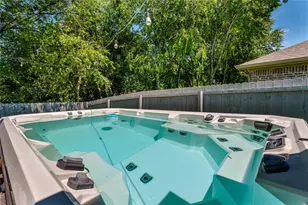 820 Springdale Cir, Lorena, TX 76655 - Photo 2
