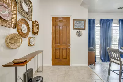 7023 Beacon Drive, Grand Prairie, TX 75054 - Photo 4