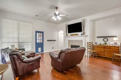 7023 Beacon Drive, Grand Prairie, TX 75054 - Photo 16