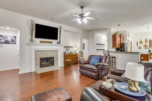 7023 Beacon Dr, Grand Prairie, TX 75054 - Photo 18
