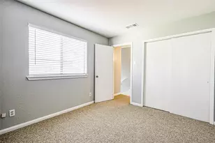 2240 Tarpley Rd, Carrollton, TX 75006 - Photo 16