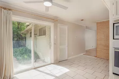 1206 Farnham Court E, Irving, TX 75062 - Photo 20