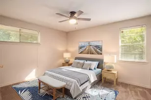 1206 Farnham Ct E, Irving, TX 75062 - Photo 12