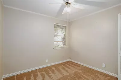 1206 Farnham Court E, Irving, TX 75062 - Photo 14