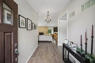 2732 Bay Meadows Circle, Farmers Branch, TX 75234 - Photo 4