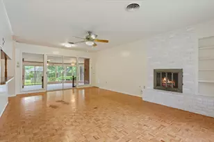 204 N Marable St, West, TX 76691 - Photo 8