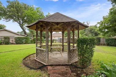 204 N Marable Street, West, TX 76691 - Photo 2