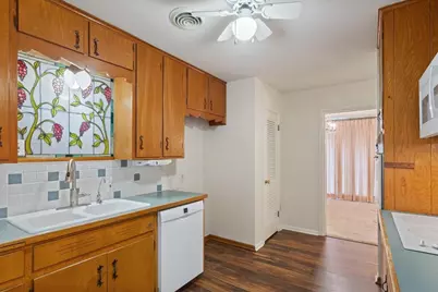 204 N Marable Street, West, TX 76691 - Photo 12